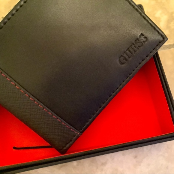 Amazing leather trifold wallet .new in box - Picture 2 of 5